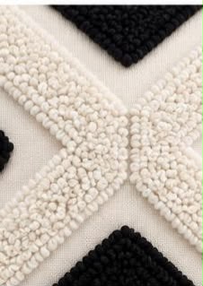 Coussin Brodé Graphique