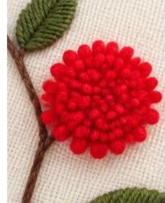 Coussin Brodé Jardin