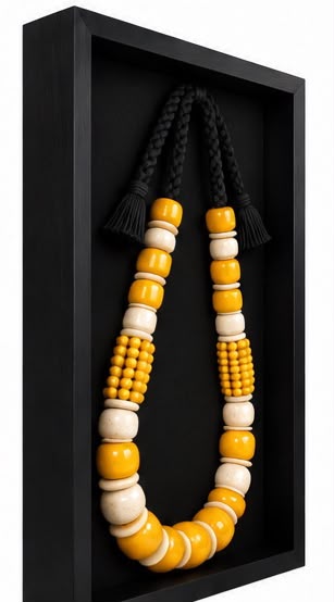Tableau Collier Safran